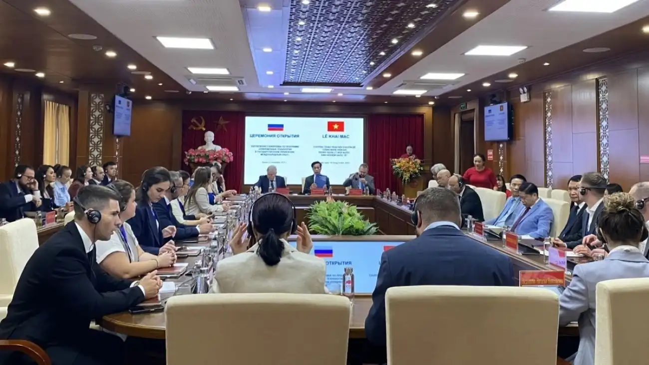 Học viện Chính trị quốc gia Hồ Chí Minh đẩy mạnh hợp tác đào tạo với Nga 2 hoc vien chinh tri quoc gia ho chi minh day manh hop tac dao tao voi nga 1