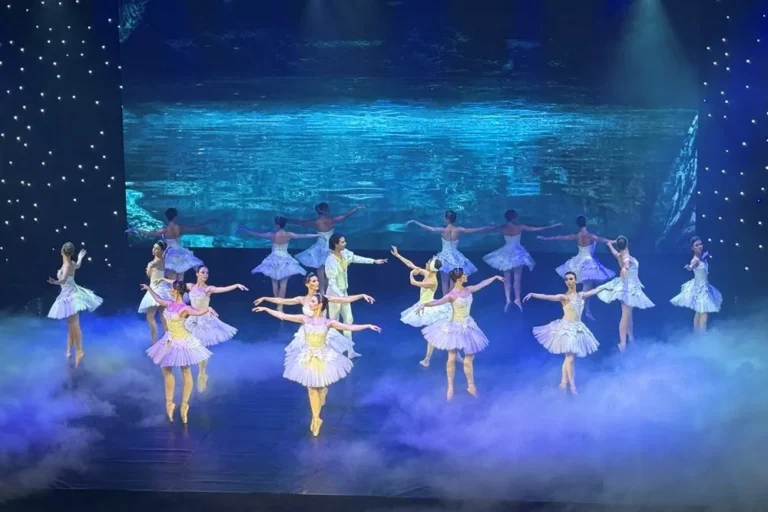 dau an nghe thuat trong buoi cong dien ho thien nga tai ha noi 2