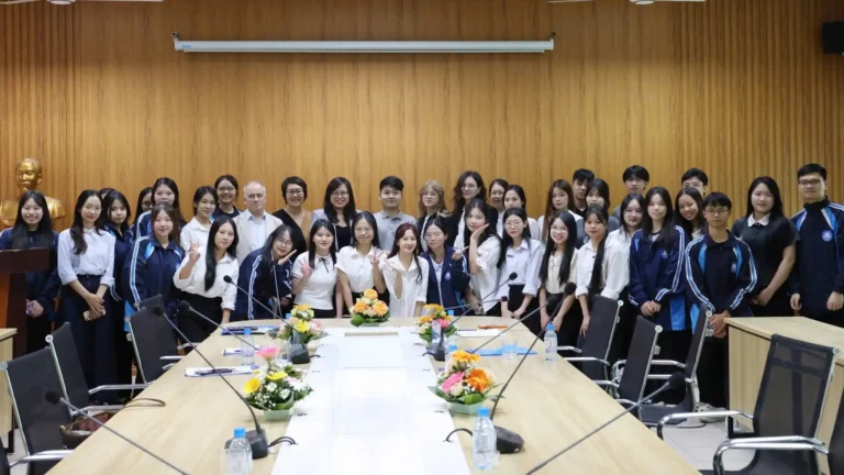 Trường Đại học Sư phạm Hà Nội tăng cường hợp tác giáo dục Nga 10 truong dai hoc su pham ha noi tang cuong hop tac giao duc nga 2