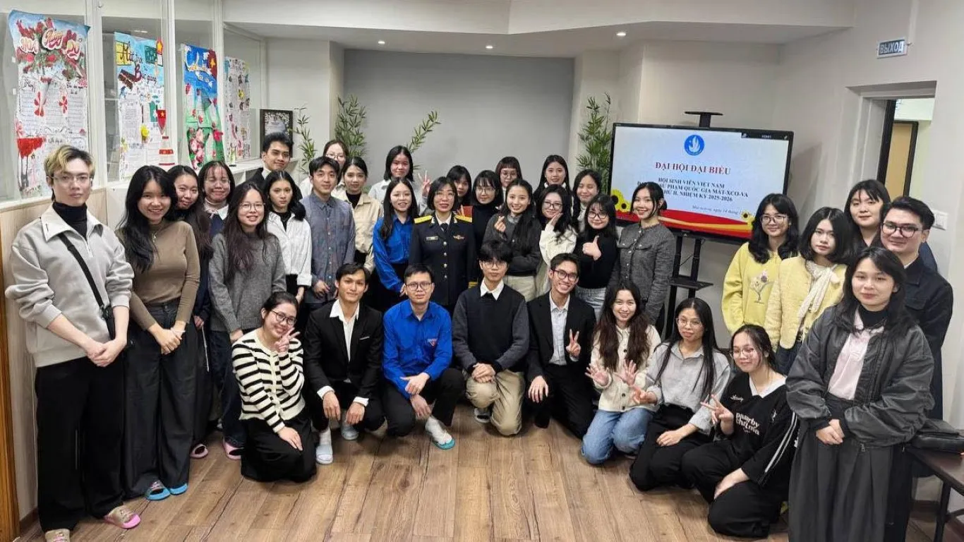 Đại hội Chi đoàn - Hội Sinh viên Đại học Sư phạm Quốc gia Moskva 2 dai hoi chi doan hoi sinh vien dai hoc su pham quoc gia moskva 1