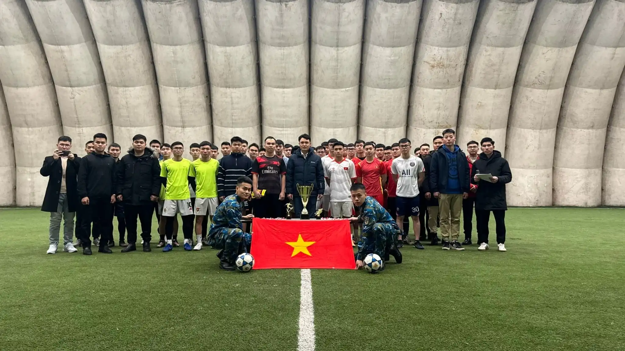 Giải bóng đá nội bộ Học viện Không quân Zhukovsky và Gagarin 2 giai bong da noi bo hoc vien khong quan zhukovsky va gagarin 1