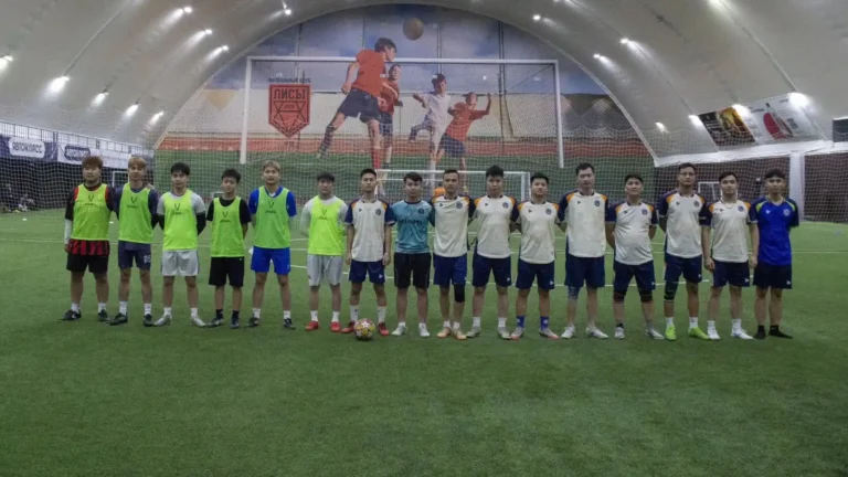giao luu bong da va lien hoan mung xuan giua ryazan va tula 1