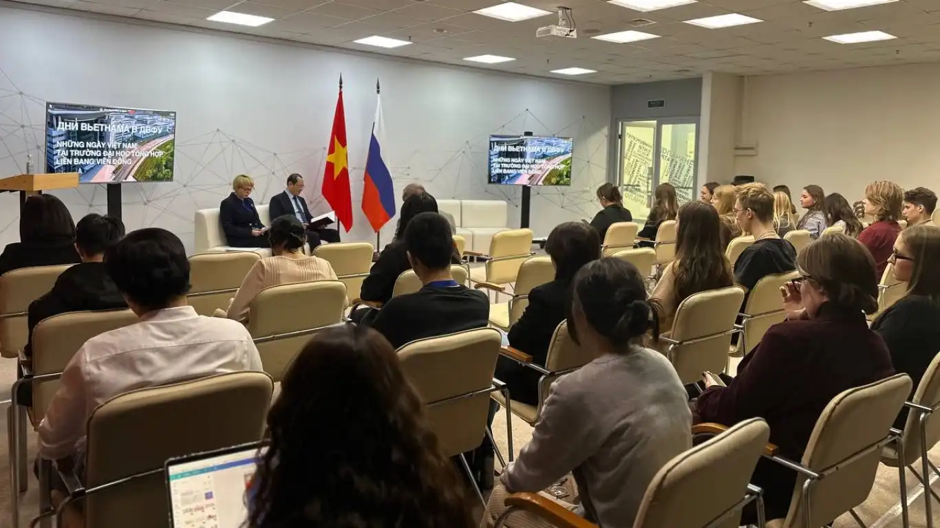 Những ngày Việt Nam tại Đại học Liên bang Viễn Đông 2 nhung ngay viet nam tai dai hoc lien bang vien dong
