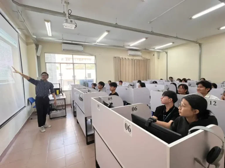 Trung tâm Nga tại Tp. Hồ Chí Minh giới thiệu về Ngày Sinh viên Nga 1 trung tam nga tai tp ho chi minh gioi thieu ve ngay sinh vien nga