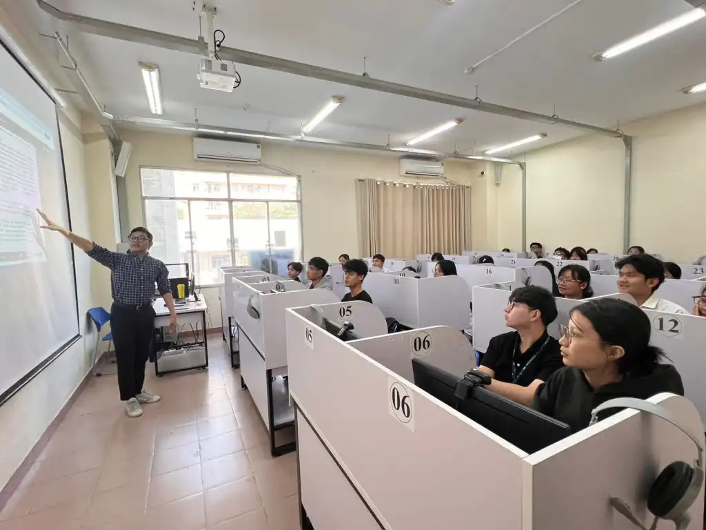 Trung tâm Nga tại Tp. Hồ Chí Minh giới thiệu về Ngày Sinh viên Nga 1 trung tam nga tai tp ho chi minh gioi thieu ve ngay sinh vien nga