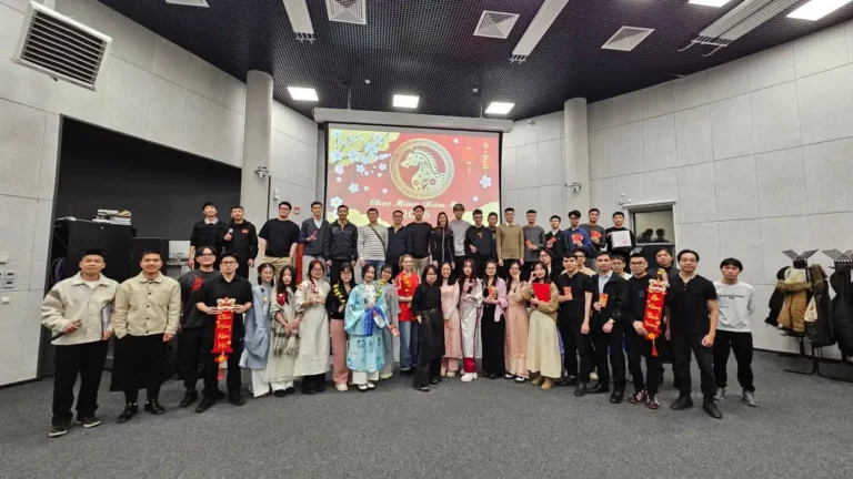 du am ma dao thanh tomsk va loi chuc tet binh ngo 2026