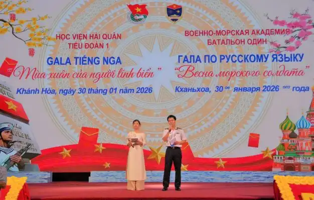 tri thuc va tinh than hoc hoi trong dem gala tieng nga tai hoc vien hai quan
