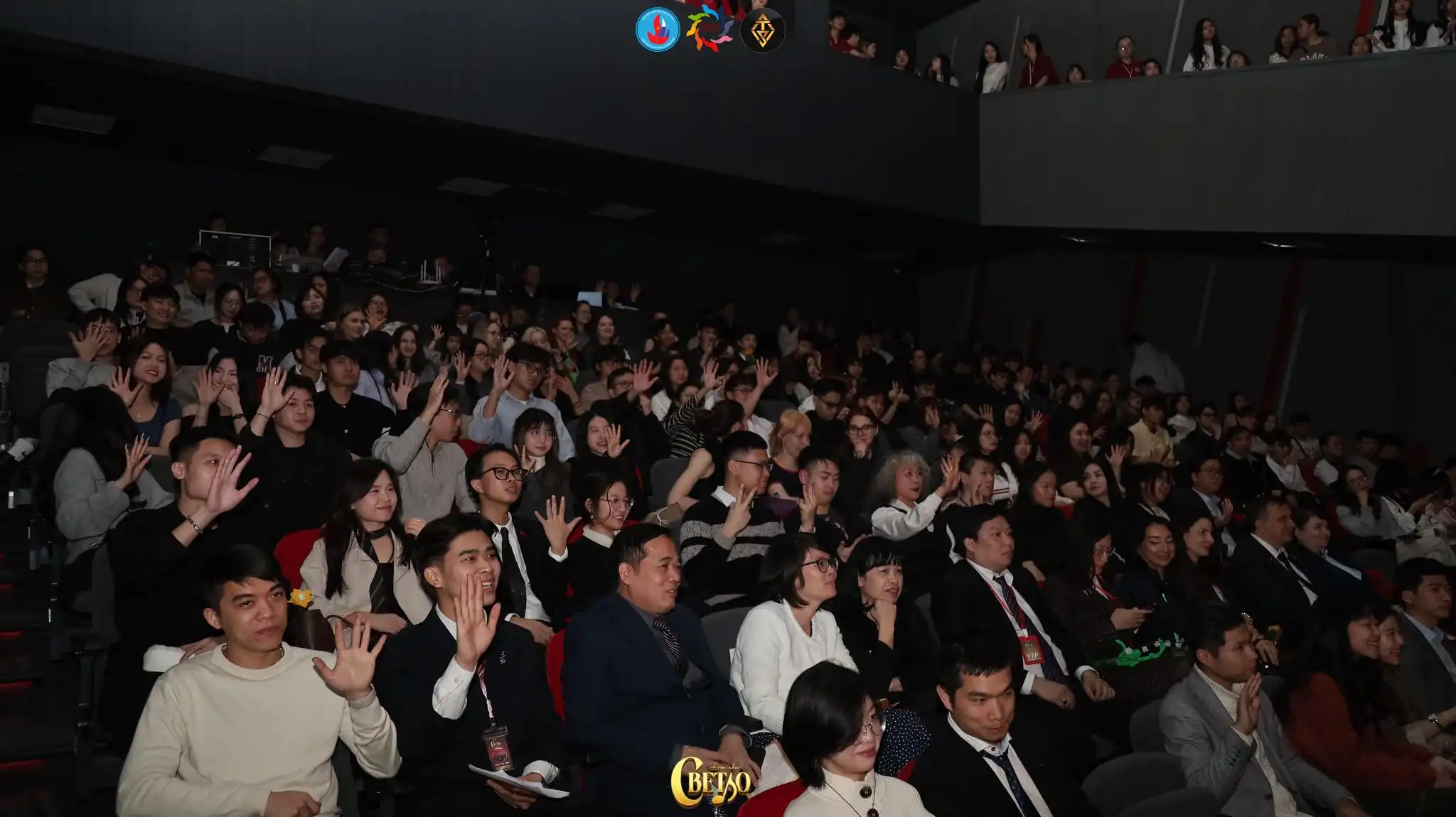 dem nhac anh sang phuong dong dua suc tre viet toa sang tai nga 2