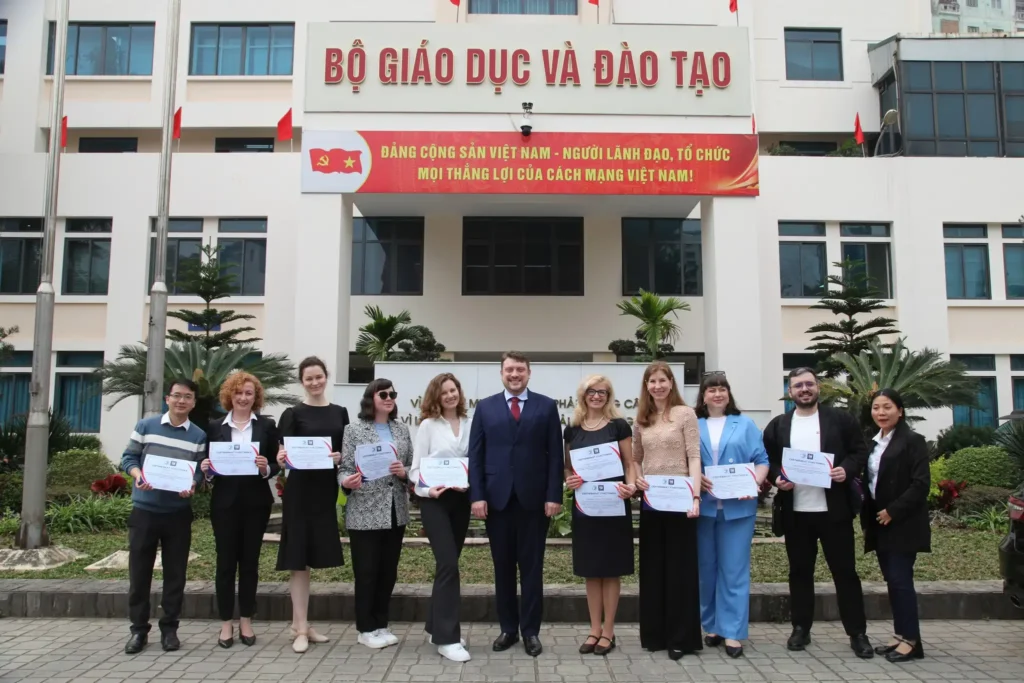 Đoàn trường đại học Nga làm việc tại Bộ Giáo dục và Đào tạo 1 doan truong dai hoc nga lam viec tai bo giao duc va dao tao