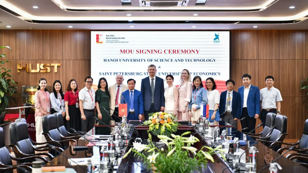 Đại học Bách khoa Hà Nội hợp tác với Đại học Kinh tế Saint Petersburg 1 dai hoc bach khoa ha noi hop tac voi dai hoc kinh te saint petersburg