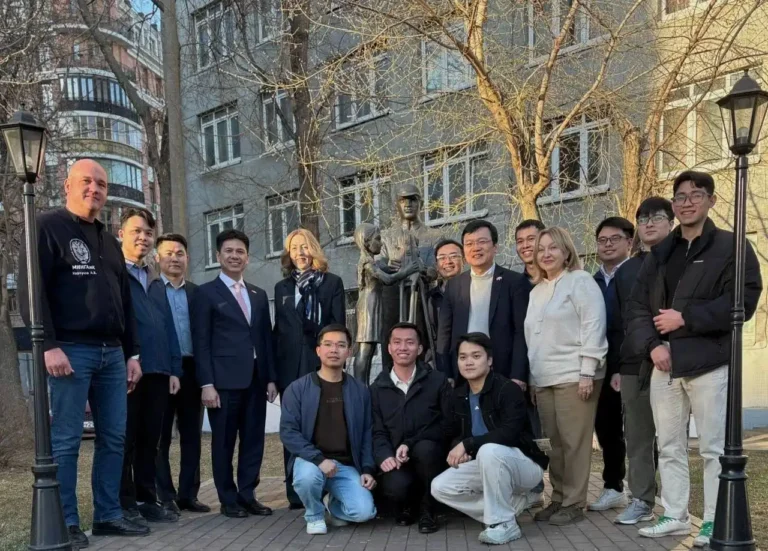 Đại học Quốc gia Hà Nội làm việc tại Đại học Trắc địa Bản đồ Moskva 19 dai hoc quoc gia ha noi lam viec tai dai hoc trac dia ban do moskva