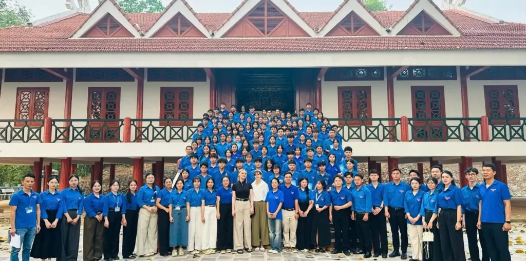 Điện Biên đưa tiếng Nga vào giảng dạy, mở rộng hợp tác giáo dục quốc tế 1 dien bien dua tieng nga vao giang day mo rong hop tac giao duc quoc te 2
