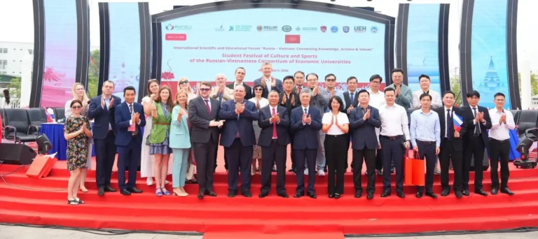 soi dong ngay hoi giao luu van hoa the thao viet nga tai ha noi