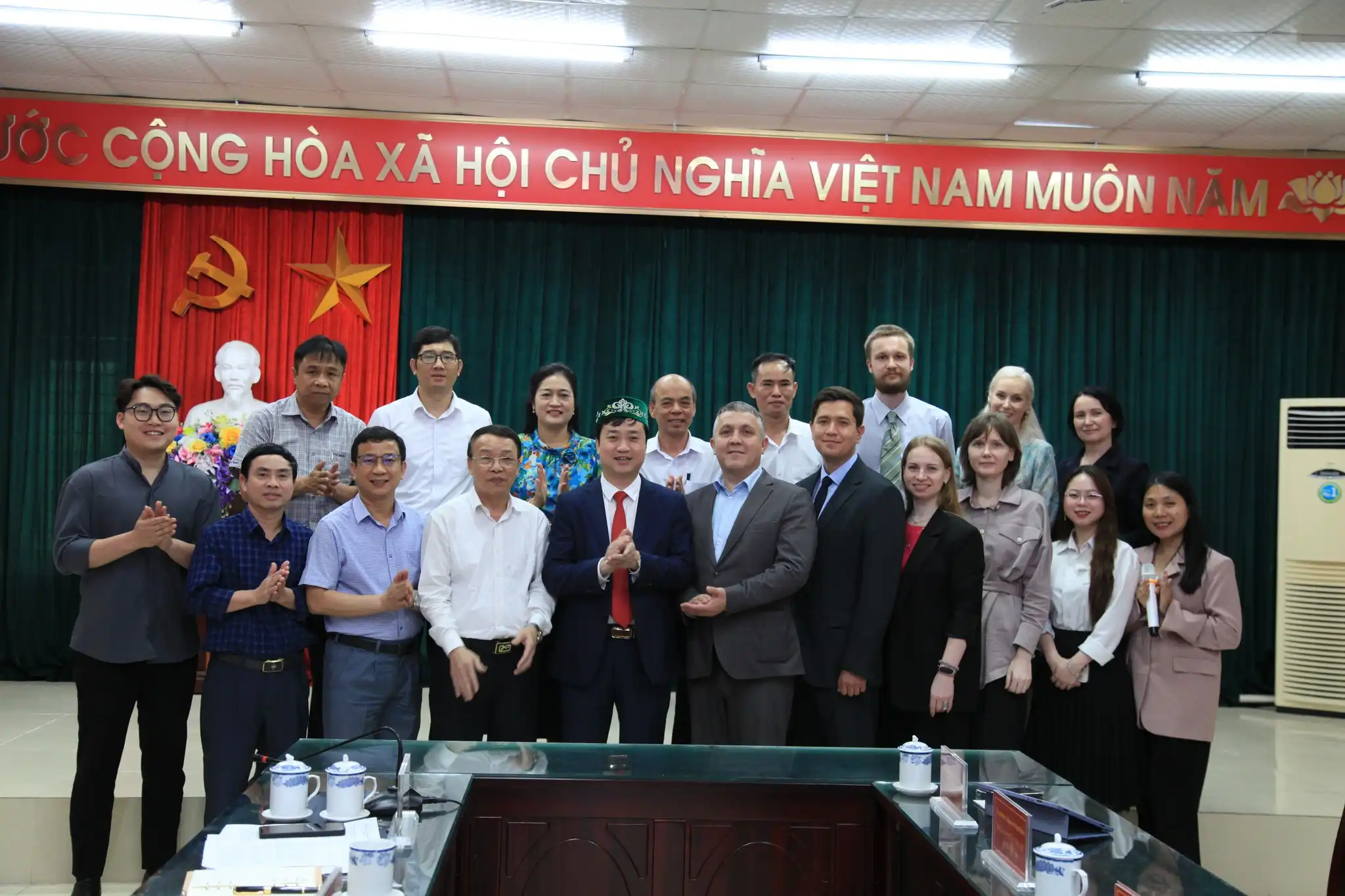 thanh hoa dot pha trong hop tac giao duc voi cac truong dai hoc nga 1