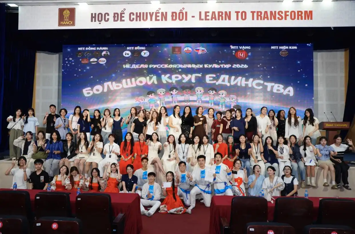 Vũ điệu tình bạn lan tỏa sắc màu văn hóa Nga tại Hà Nội 2 vu dieu tinh ban lan toa sac mau van hoa nga tai ha noi
