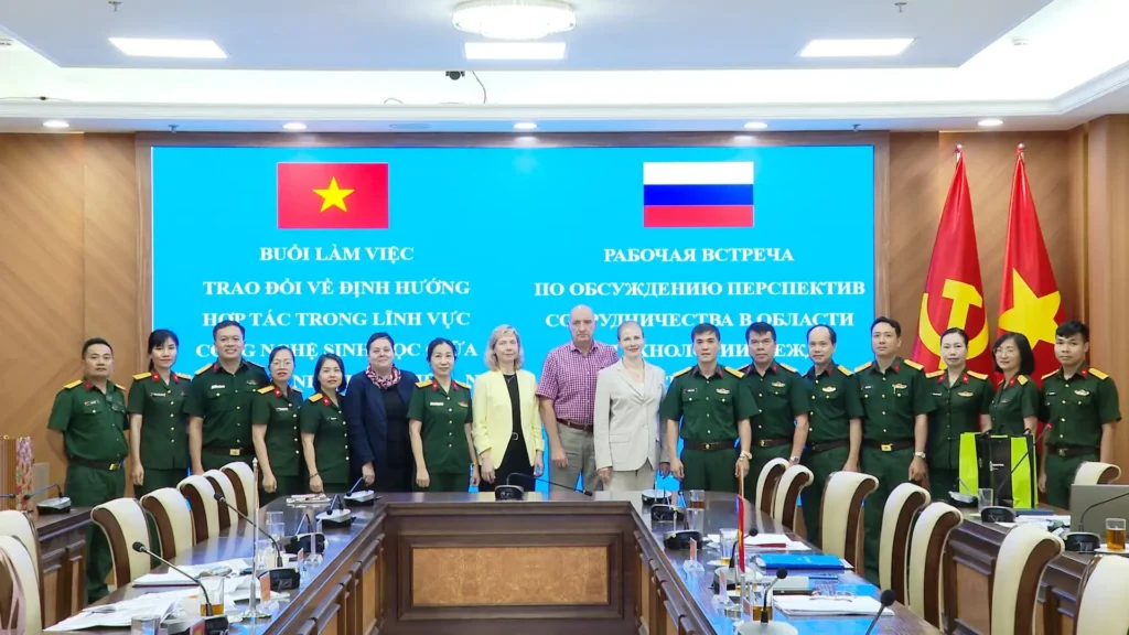 dai hoc cong nghe sinh hoc nga tham trung tam nhiet doi viet nga