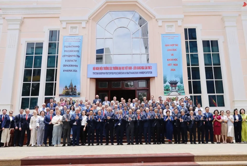 hoi nghi hieu truong viet nga mo rong hop tac giao duc va cong nghe 1