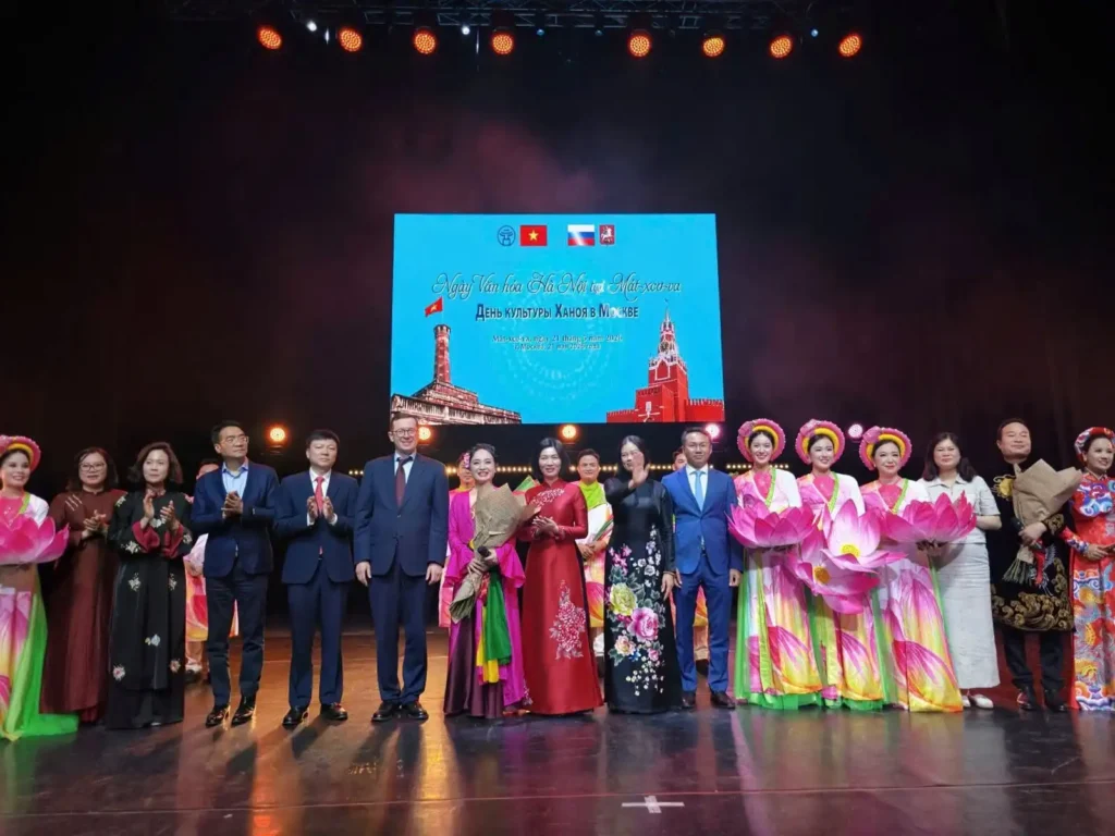 Ngày Văn hóa Hà Nội tại Mátxcơva lan tỏa vẻ đẹp nghìn năm văn hiến 1 ngay van hoa ha noi tai matxcova lan toa ve dep nghin nam van hien 2