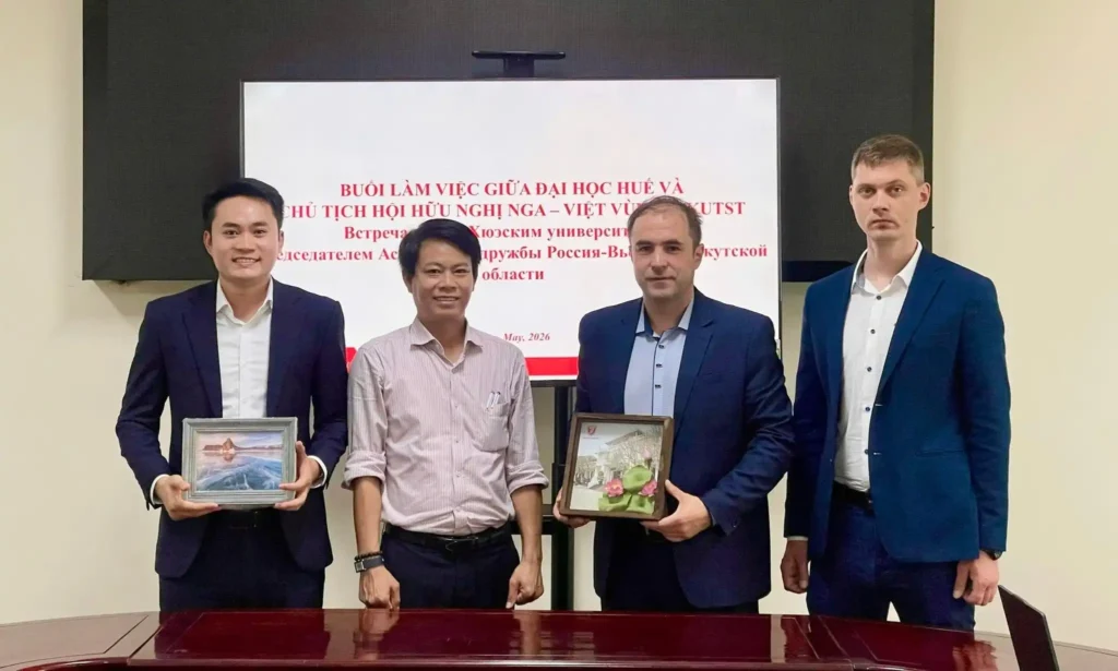 trien vong hop tac giua dai hoc hue va hoi huu nghi nga viet