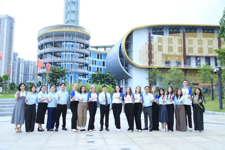 Cung Thiếu nhi Hà Nội tiếp đoàn Trung tâm Thiếu nhi Quốc tế Artek 13 cung thieu nhi ha noi tiep doan trung tam thieu nhi quoc te artek