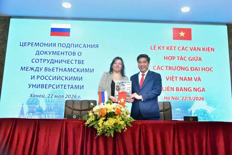 hoc vien tai chinh mo rong hop tac voi cac truong dai hoc nga 2