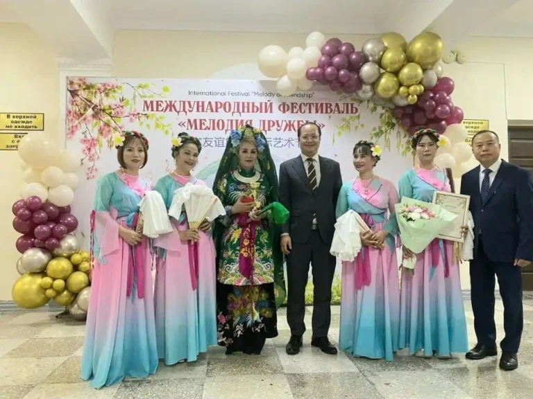 Văn hóa Việt góp nhịp cầu hữu nghị tại vùng Viễn Đông Nga 10 van hoa viet gop nhip cau huu nghi tai vung vien dong nga