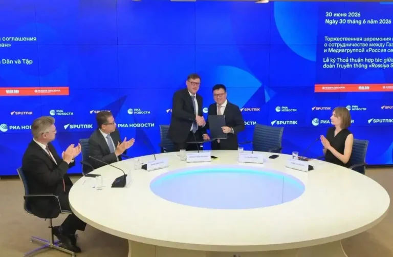 bao nhan dan va rossiya segodnya ky thoa thuan hop tac