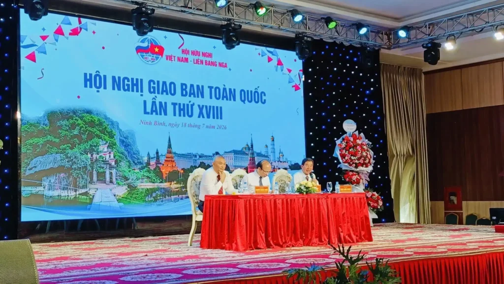 hoi nghi giao ban toan quoc lan thu xviii cua hoi huu nghi viet nga