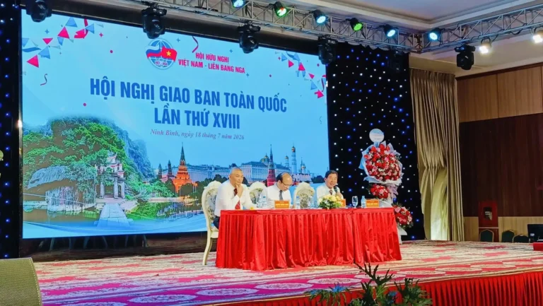Hội nghị giao ban toàn quốc lần thứ XVIII của Hội Hữu nghị Việt - Nga 11 hoi nghi giao ban toan quoc lan thu xviii cua hoi huu nghi viet nga