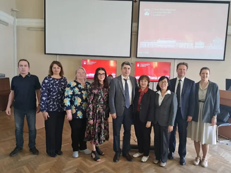 Nhà khoa học Việt Nam bảo vệ luận án tiến sĩ tại Đại học Saint Petersburg 15 nha khoa hoc viet nam bao ve luan an tien si tai dai hoc saint petersburg