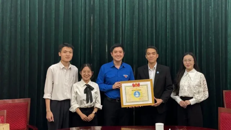 Trung ương Hội Sinh viên làm việc với Hội Sinh viên Việt Nam tại Nga 3 trung uong hoi sinh vien lam viec voi hoi sinh vien viet nam tai nga