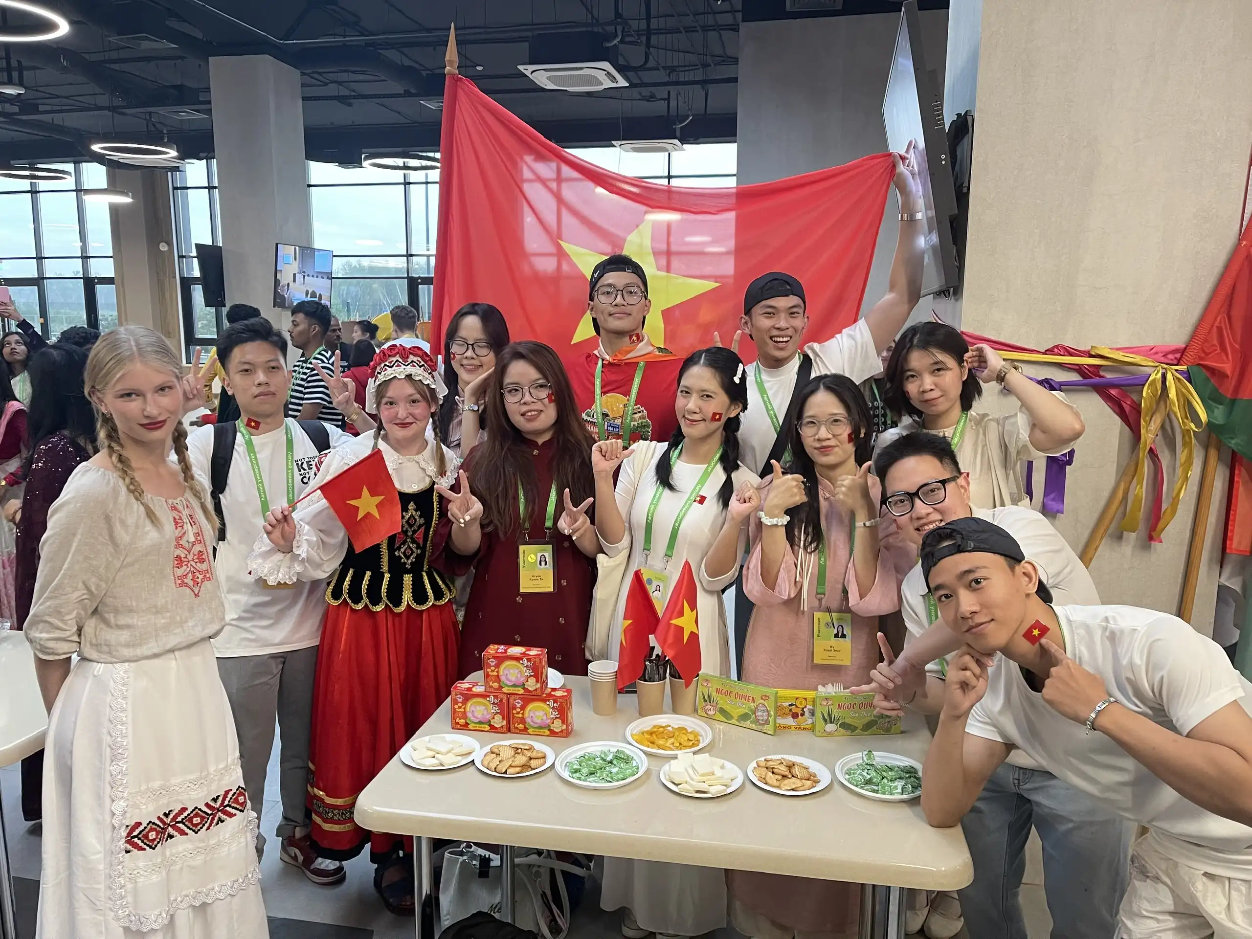 sinh vien dai hoc mo dia chat ghi dau an tai summer university 2026 2