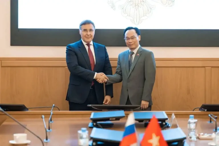 bo giao duc viet nga ban co che hoc bong moi 2