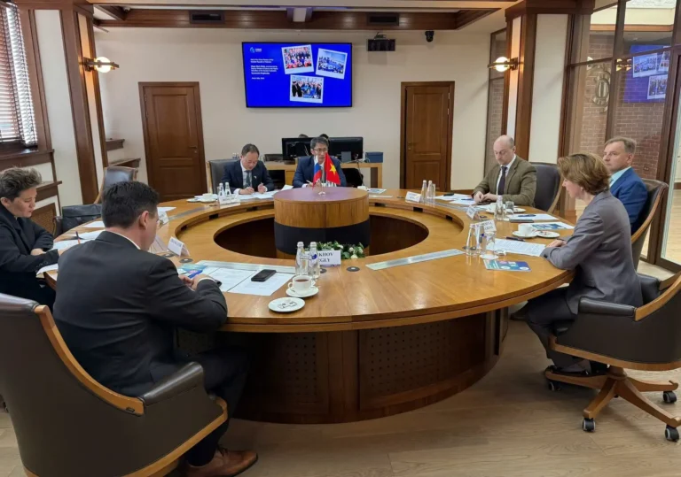 dai hoc misis la cau noi lam viec giua vast va rosatom 1