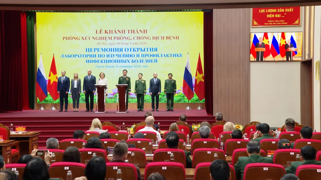 khanh thanh phong xet nghiem phong chong dich benh viet nga 1