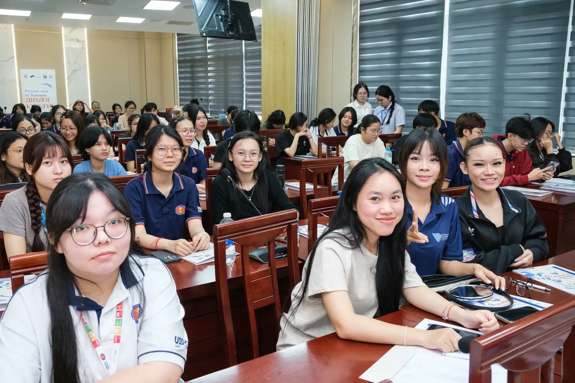 chuyen gia moskva mang chuong trinh dao tao tieng nga den tp hcm 2