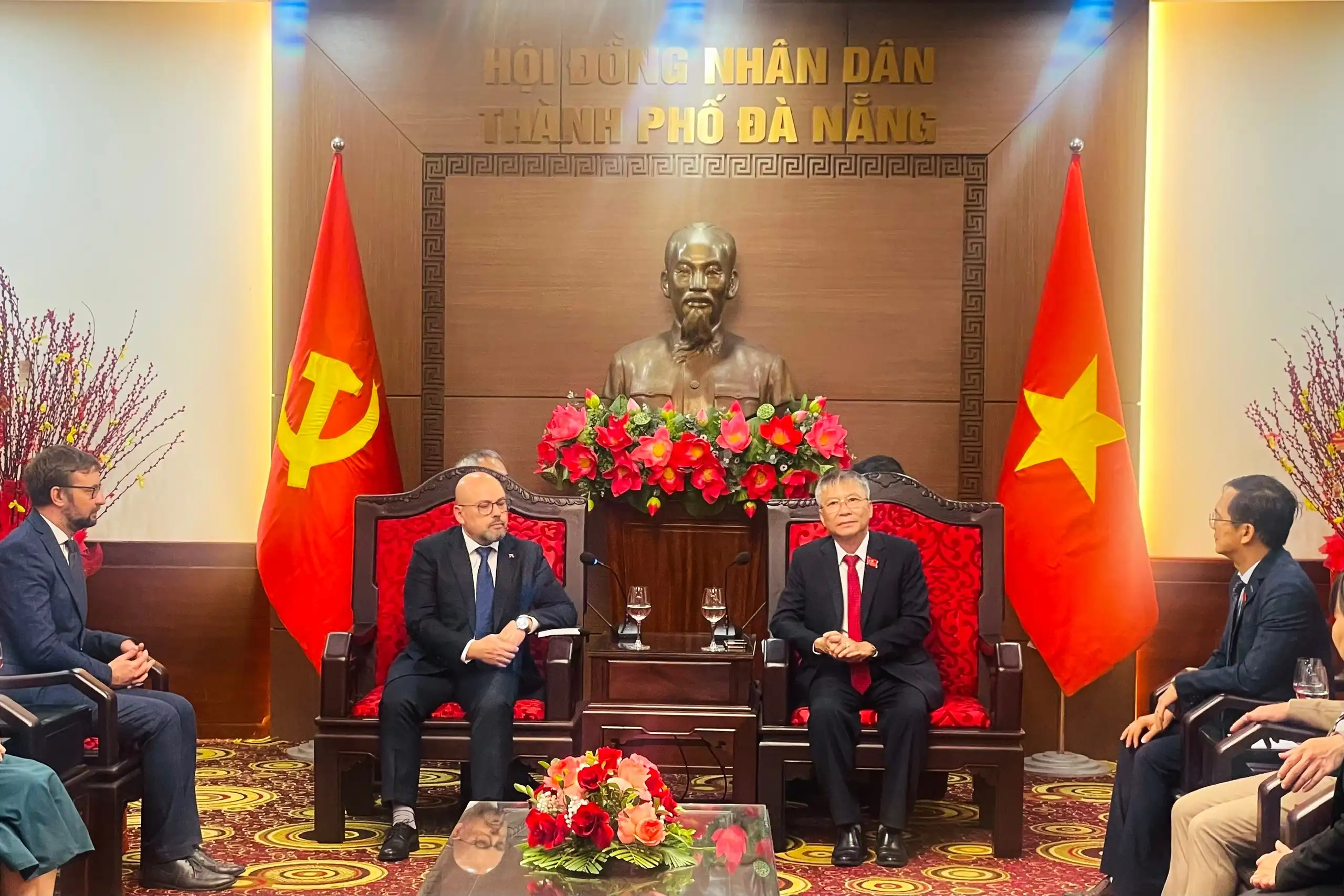 da nang thuc day hop tac voi nga ve cong nghe giao duc va du lich 2