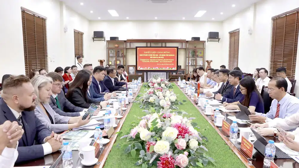 truong cao dang nghe viet xo so 1 ky ba thoa thuan hop tac voi nga 1